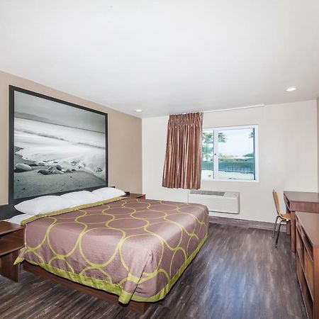 Super 8 By Wyndham San Diego/Imperial Beach Экстерьер фото