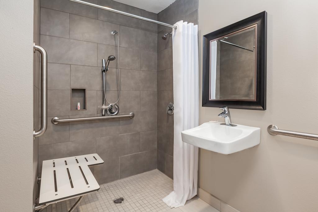 Super 8 By Wyndham San Diego/Imperial Beach Экстерьер фото